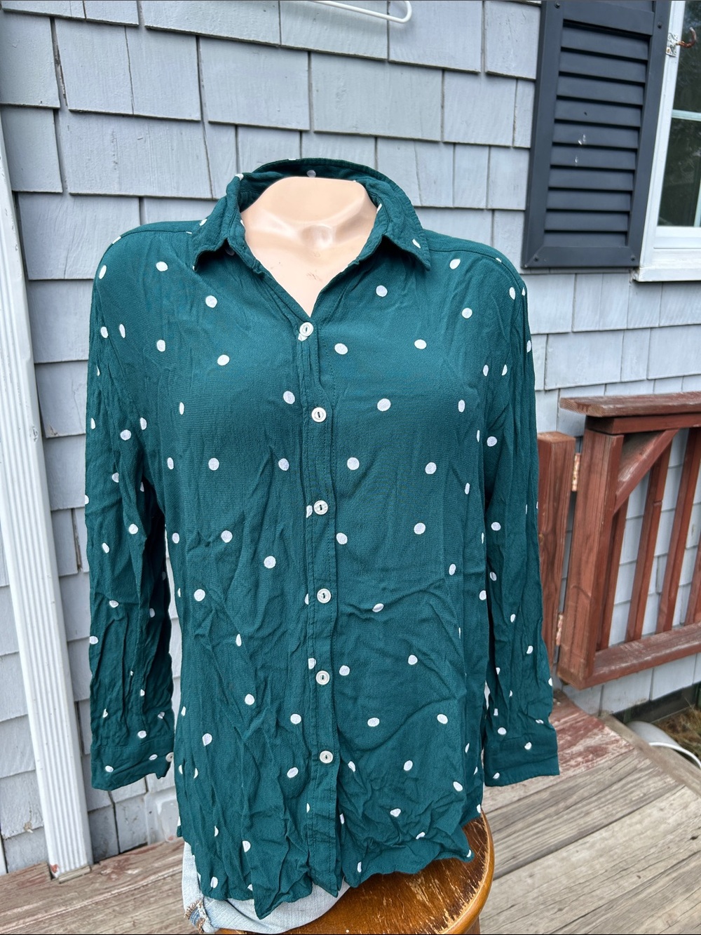 Topshop Green Polka Dot Button-Down Shirt - Casual Long Sleeve- viscose size 10